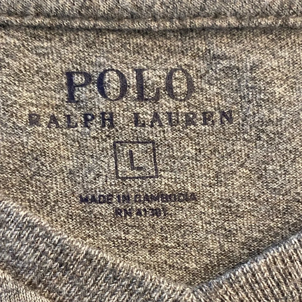 Polo Ralph Lauren Heather Gray V-Neck shirt